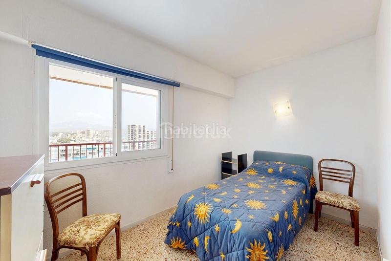 Foto a1bf2a29-a901-4123-936c-8c84a82f573b. Piso en niza 30 piso en primera línea con terraza y vistas panorámicas Playa de San Juan en Alicante