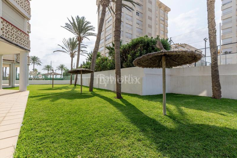 Foto ddce13b5-c3fd-4805-a749-2e6967d761d6. Piso en niza 30 piso en primera línea con terraza y vistas panorámicas Playa de San Juan en Alicante
