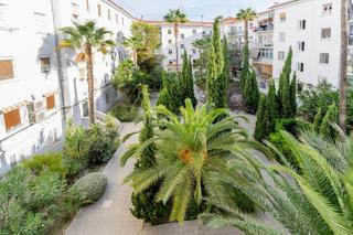 Appartement  Médico pascual pérez 31 31. Vivienda señorial con jardín privado en pleno centro de alicante