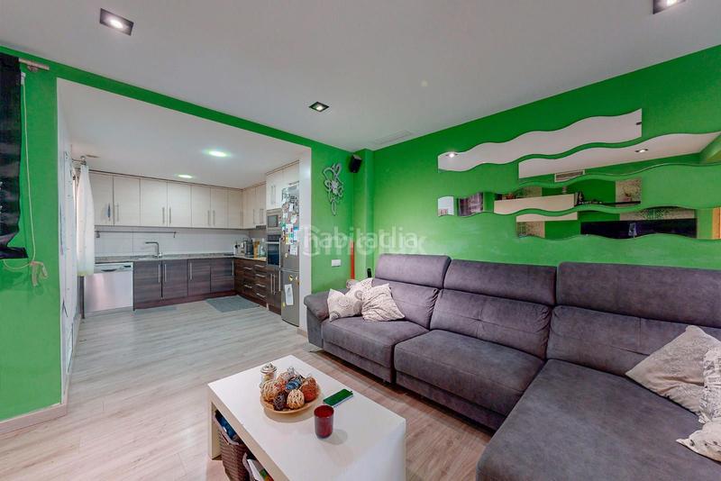 Foto ac8fda63-817f-481e-9f90-b2c8b4421835. Appartement dans sacerdote isidro albert 12 dans Benisaudet Alicante