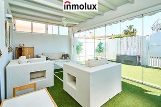 Location Maison jumelée à Avenida de la costa blanca 51. Amplio adosado reformado con gran terraza