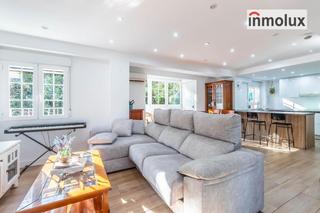 Location Appartement  Paseo de los sauces. Vivienda en alquiler de larga temporada