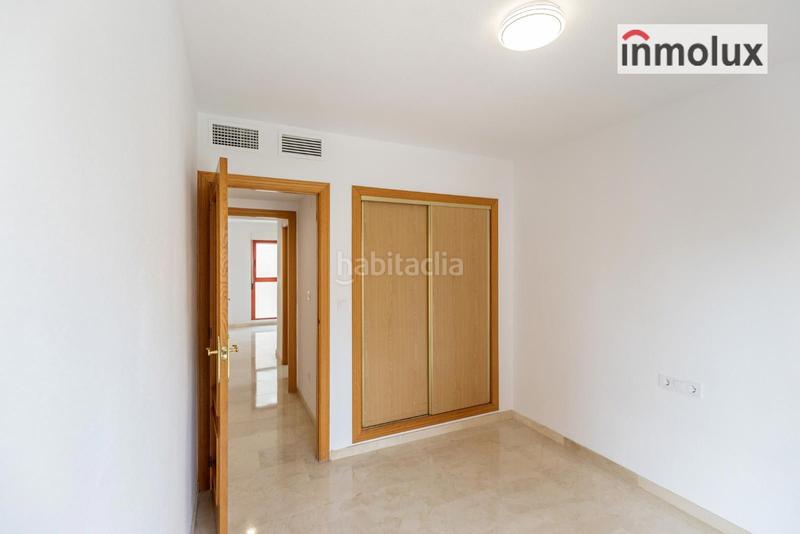 Foto 18315744-1210-4809-a017-ff3a8c02b074. Miete etagenwohnung mit pool in Playa de San Juan Alicante