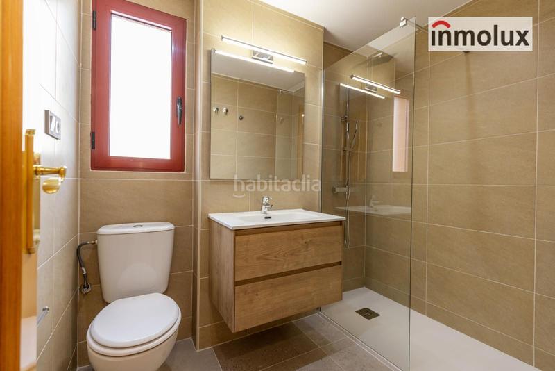 Foto 780de286-1b0d-4ff1-a9ab-c3618424a516. Rent flat with pool in Playa de San Juan Alicante