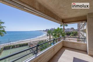 Affitto Appartamento  Jaime i el conquistador. Vivienda reformada de cuatro habitaciones en playa muchavista