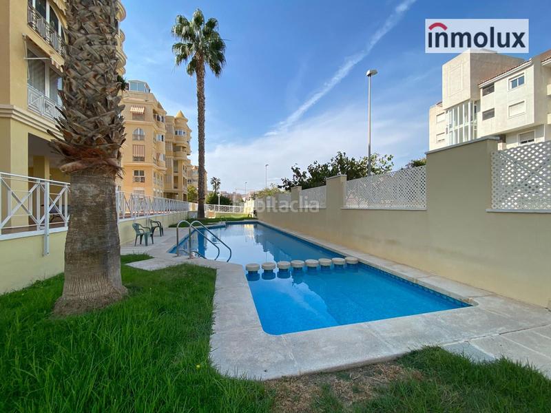 Foto b11d3bd7-8e17-4607-a11c-9defa2cc0b23. Affitto appartamento con parcheggio piscina in Playa de San Juan Alicante