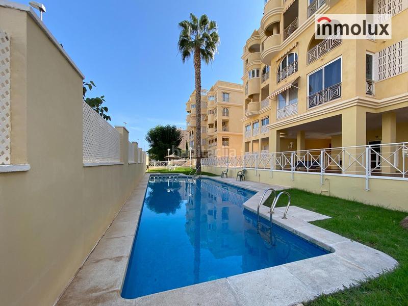 Foto 9d3b68ce-a88c-4f43-8add-d9400cefac04. Alquiler piso alquiler apartamento con cochera en residencial flamingo en Alicante
