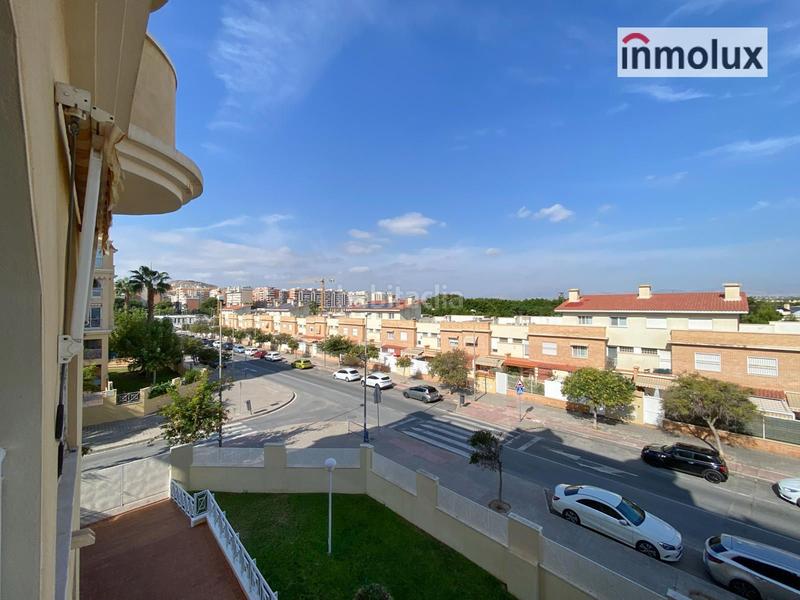 Foto 12497e55-7654-4953-9aea-cdcaca9fea05. Rent flat with parking pool in Playa de San Juan Alicante