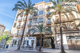 Appartement  Calle calderón de la barca. Venta piso en calderon de la barca edificio historico