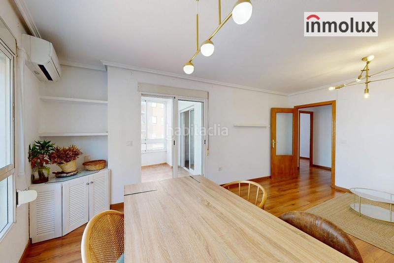 Foto 61410606-f4b3-4418-8425-263278213272. Pis amb calefacció aparcament piscina a Albufereta Alicante