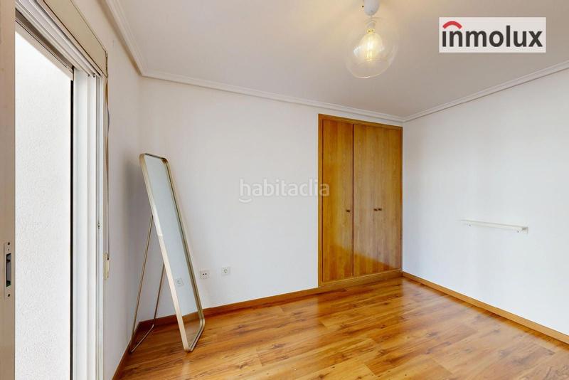 Foto e9daf6f5-bdff-4460-a2f0-459227c51d4d. Pis amb calefacció aparcament piscina a Albufereta Alicante