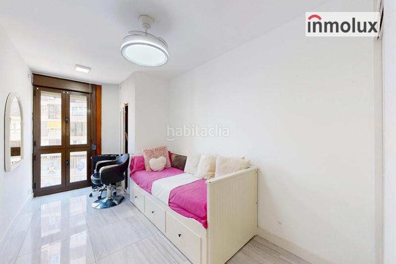 Foto fe6528cb-5649-4aef-96bb-81032974a051. Appartamento con riscaldamento in Barrio del Centro Alicante
