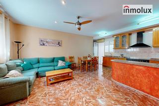 Casa  Avenida olimpiadas. Fantastica casa unifamiliar en centro de sax