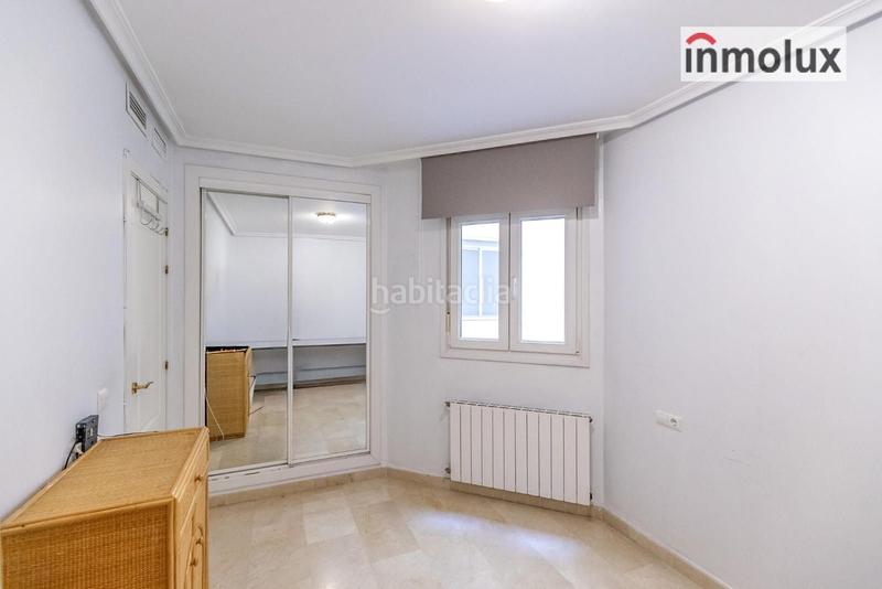 Foto 722a55fe-53d5-42b7-91b8-4dbea6d412ff. Location appartement avec chauffage parking dans Mercado Alicante
