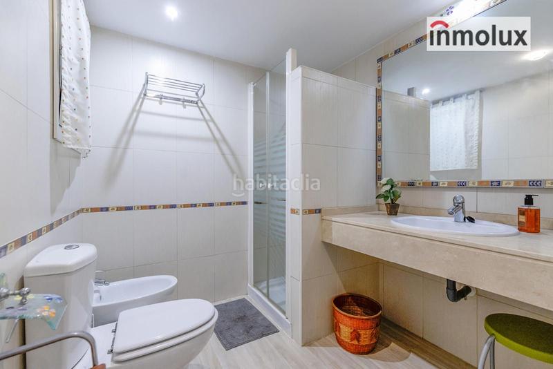 Foto abf406e3-4470-4ce3-84e6-8c1c2d9d1d52. Location appartement avec chauffage parking dans Mercado Alicante