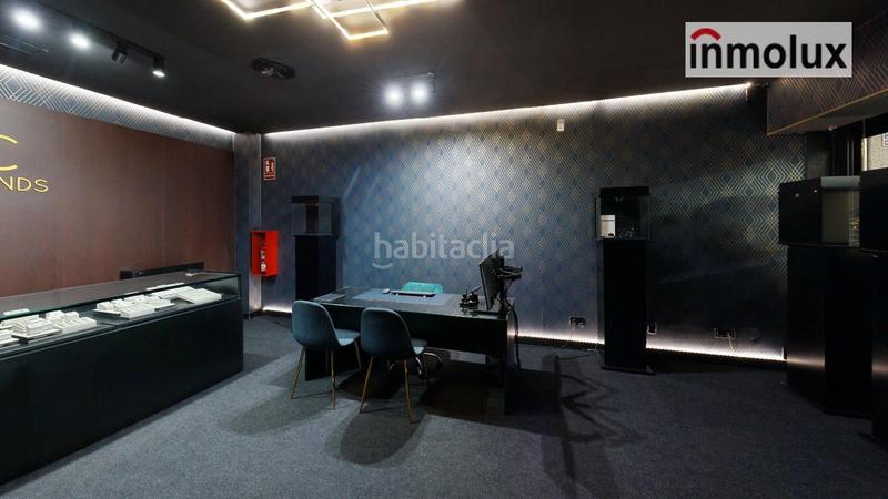 Foto b15faca2-da47-4716-b5eb-c5daf9b529f1. Local comercial a Ensanche-Diputación Alicante