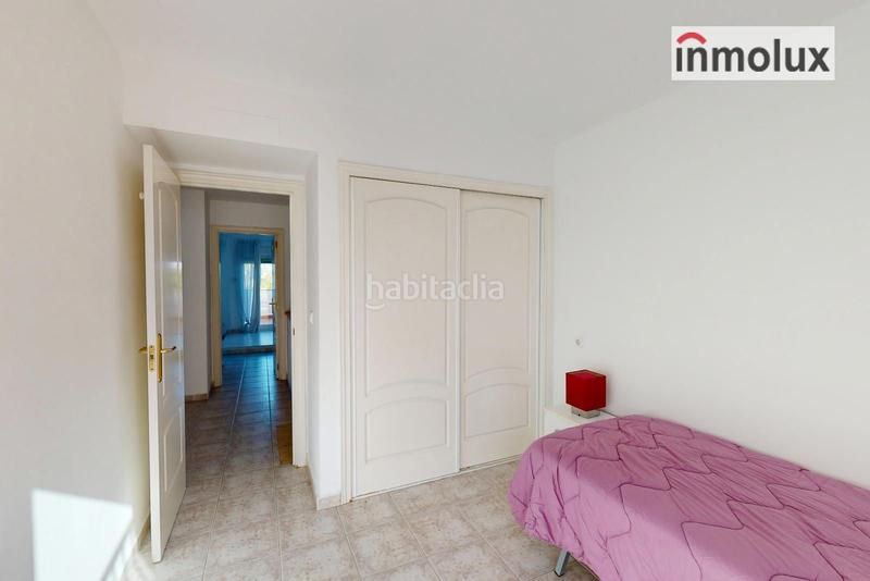 Foto 2875264b-9da6-484a-bffd-022d5cf1ce20. Casa adossada amb calefacció aparcament piscina a Alicante