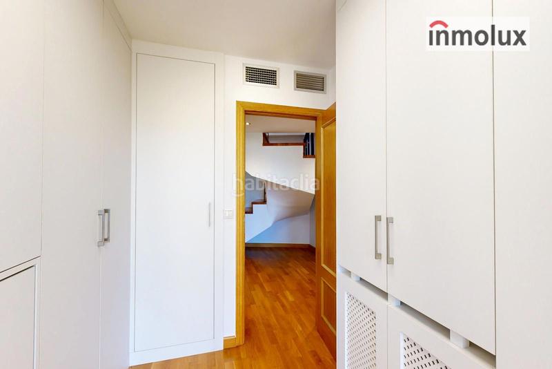 Foto 201726e8-37a3-4893-b350-c932359b659b. Zweistöckige wohnung mit heizung parking in Babel Alicante