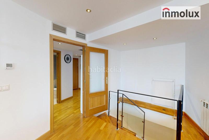 Foto 3071d325-ec98-457f-b8bd-c4ef37a64ff3. Zweistöckige wohnung mit heizung parking in Babel Alicante