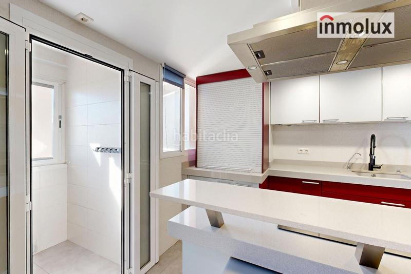 Foto 6d87df1c-a41f-4598-8928-dfd114046b3c. Zweistöckige wohnung mit heizung parking in Babel Alicante