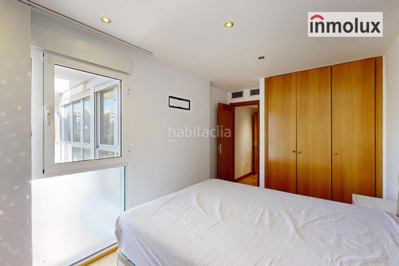 Foto 98e13f45-7af9-4f3e-9c18-4777947091d2. Zweistöckige wohnung mit heizung parking in Babel Alicante