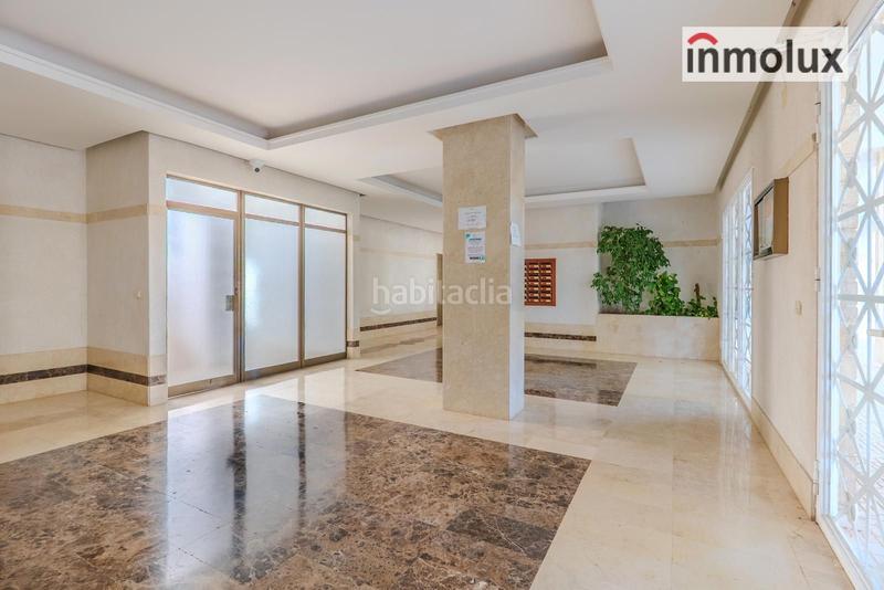 Foto 40a78e38-24e4-41a5-b7b4-1fe27db25c60. Pis a avenida holanda 14 a Playa de San Juan Alicante