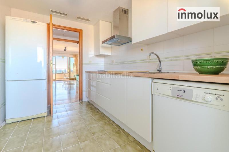 Foto bdbc698f-dc3d-43cf-9874-c2f8f8944bee. Pis a avenida holanda 14 a Playa de San Juan Alicante