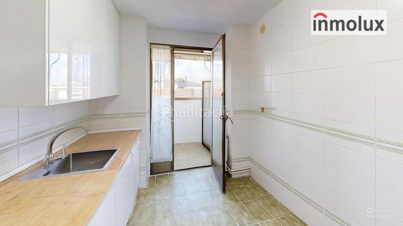 Foto f2971049-1fd2-467b-8759-5222277a2858. Pis a avenida holanda 14 a Playa de San Juan Alicante