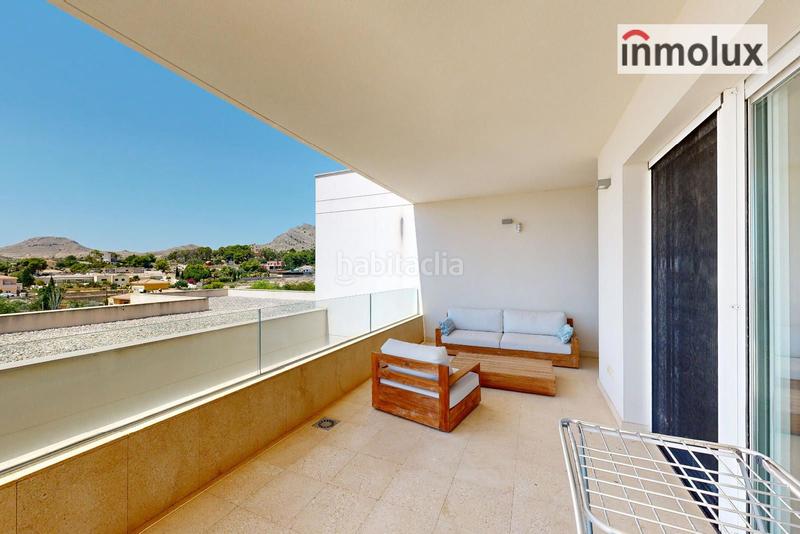 Foto 76a541e5-1563-420b-9336-5c095cf40182. Chalet con riscaldamento parcheggio piscina in Montnegre Alicante