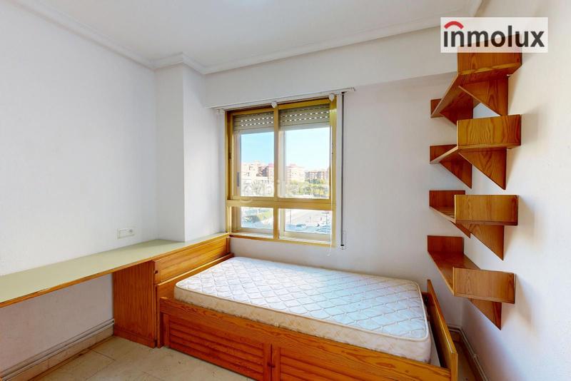 Foto bdb56fa8-dcbe-44a4-beca-8229210321f5. Appartamento con riscaldamento parcheggio piscina in Alicante