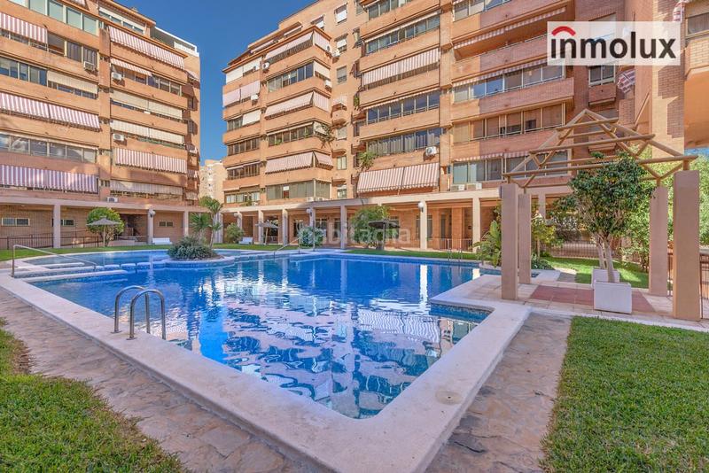 Foto fdd564dc-6cab-47f1-82c4-768119d86a18. Appartamento con riscaldamento parcheggio piscina in Alicante