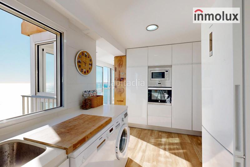 Foto cb338a9a-338a-4c3f-a29d-bcb82eb210ab. Etagenwohnung mit parking pool in Playa de San Juan Alicante