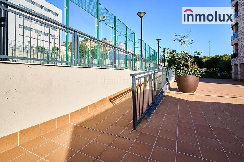 Foto c967935f-70bd-4fa5-be39-f9b2f705e4a9. Lloguer pis amb calefacció aparcament piscina a Goteta Alicante