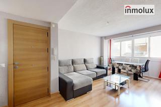 Etagenwohnung in Calle Taquígrafo Martí