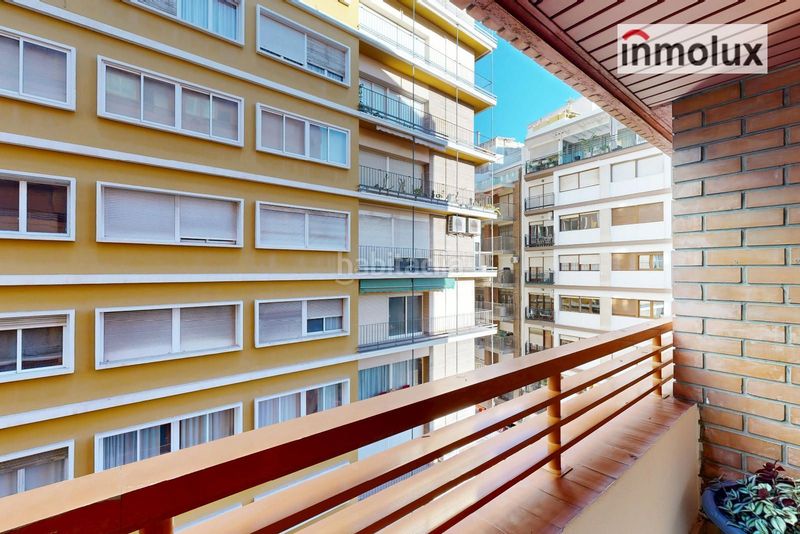 Foto 417f3029-57c4-4cc3-bd8a-c8cc9b06669d. Pis amb calefacció a Barrio del Centro Alicante