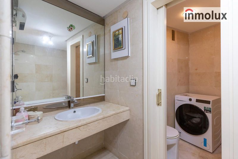 Foto 52dbd5a3-44bc-4f20-8950-15eb75e53e3f. Pis amb calefacció a Barrio del Centro Alicante