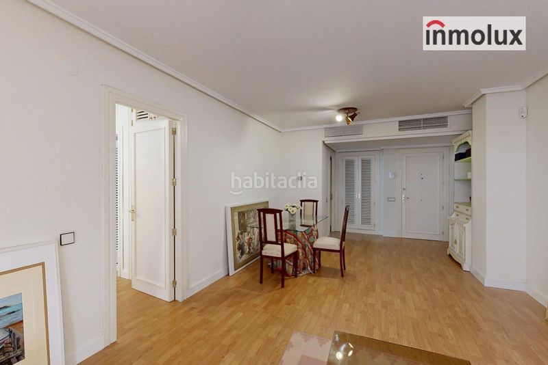 Foto c9d0642a-cc55-477b-a950-2ed51f1733e1. Pis amb calefacció a Barrio del Centro Alicante