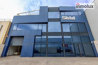 Location Bâtiment à usage industriel  Calle isidoro sevilla. Edificio de uso industrial y oficinas de diseño para alquiler