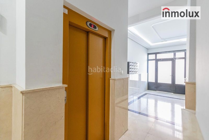 Foto b0cdfdda-80ec-40c1-801c-b03f8060e504. Pis amb calefacció aparcament a Los Ángeles Alicante