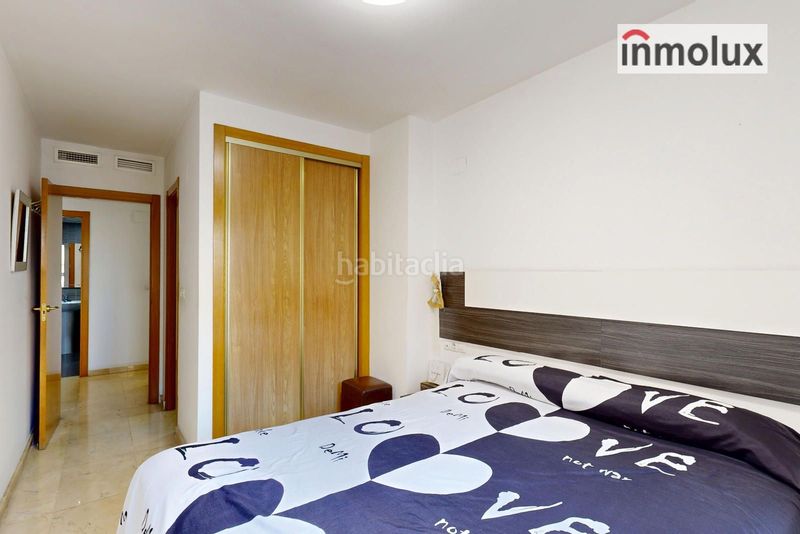 Foto ee6c42bd-3baa-4983-b2c1-25dd26aac4ef. Pis amb calefacció aparcament a Los Ángeles Alicante