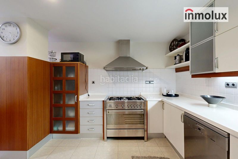 Foto 9e4c458e-5e7a-4dcf-bda1-e797906d7f8a. Dúplex amb calefacció a El Raval - Portes Encarnades Elche / Elx