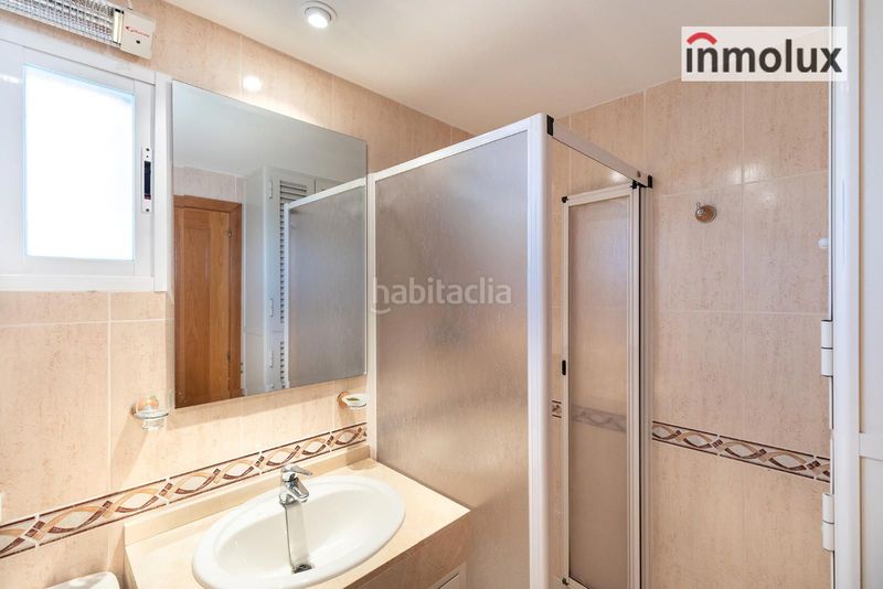 Foto 06a4153d-1051-407b-97c8-d1c512bd4ae0. Pis amb aparcament piscina a Albufereta Alicante