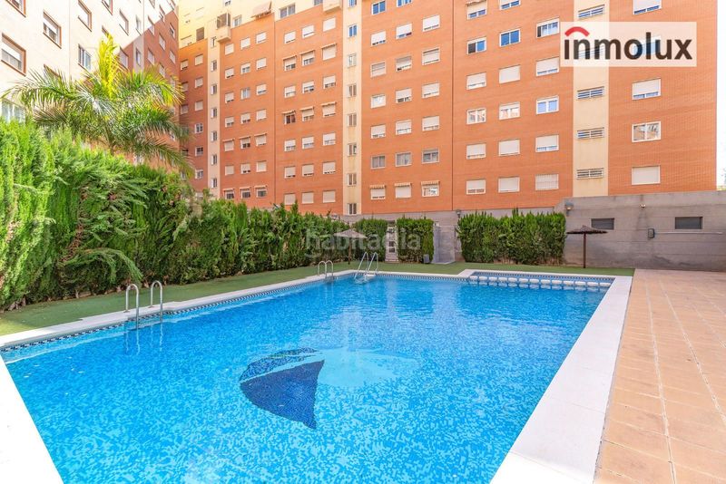 Foto de7e5f51-f9b3-40e4-9019-636dd476b86e. Pis amb calefacció aparcament piscina a Paus - Polígono San Blas Alicante