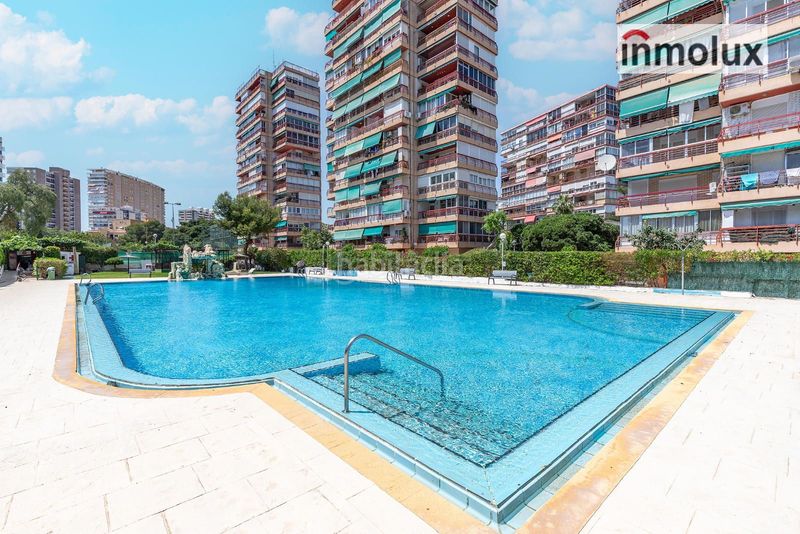 Foto bd24f37e-fbdc-4793-999f-c5534fcde65f. Pis amb calefacció aparcament piscina a Albufereta Alicante