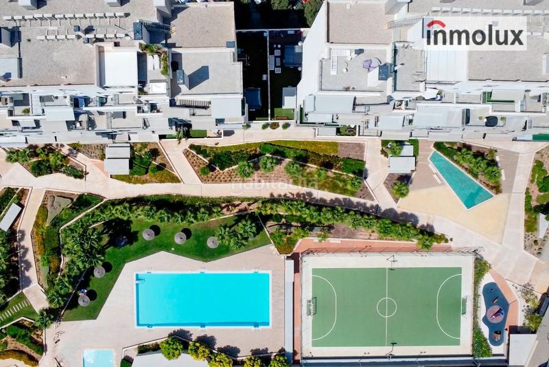 Foto a895f5e8-b644-4a8a-bf89-47506e5577e3. Pis amb calefacció aparcament piscina a Playa de San Juan Alicante