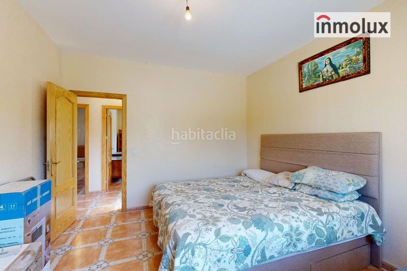 Foto a07ab9cf-2312-4d41-95db-7860422aae86. Xalet amb piscina a Castalla