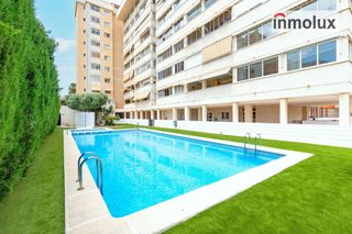 Piso  Avenida deportista miriam blasco. Estupendo piso en deportista miriam blasco playa de san juan ali
