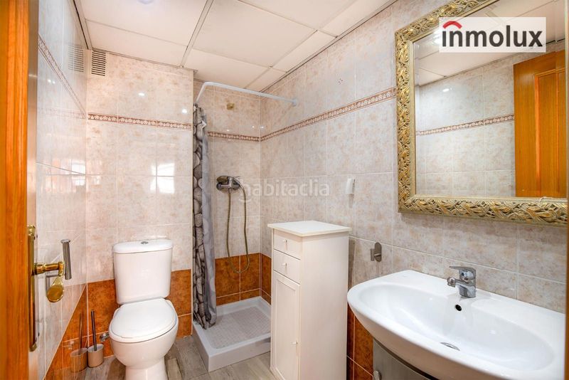 Foto caf8eb9c-8d53-46f8-a108-12010fb9329a. Pis amb calefacció aparcament piscina a Albufereta Alicante