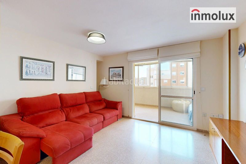 Foto d332fe86-e4ac-4b06-b0d6-dce5fff8231d. Pis amb calefacció aparcament piscina a Albufereta Alicante