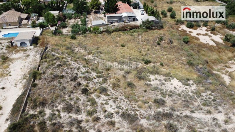 Foto b8b1517d-7a26-4da5-8eec-251ecf612ef8. Finca rústica a Montnegre Alicante